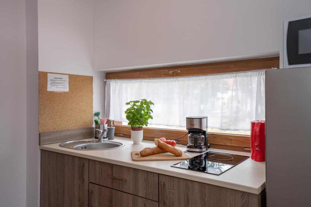Rentplanet - Apartamenty Okrzei ชกลาร์สกา ปอเรมบา ภายนอก รูปภาพ
