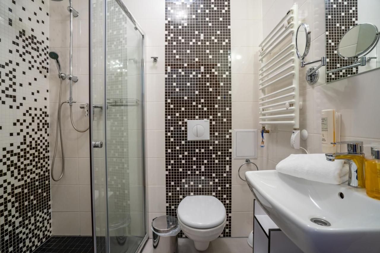 Rentplanet - Apartamenty Okrzei ชกลาร์สกา ปอเรมบา ภายนอก รูปภาพ